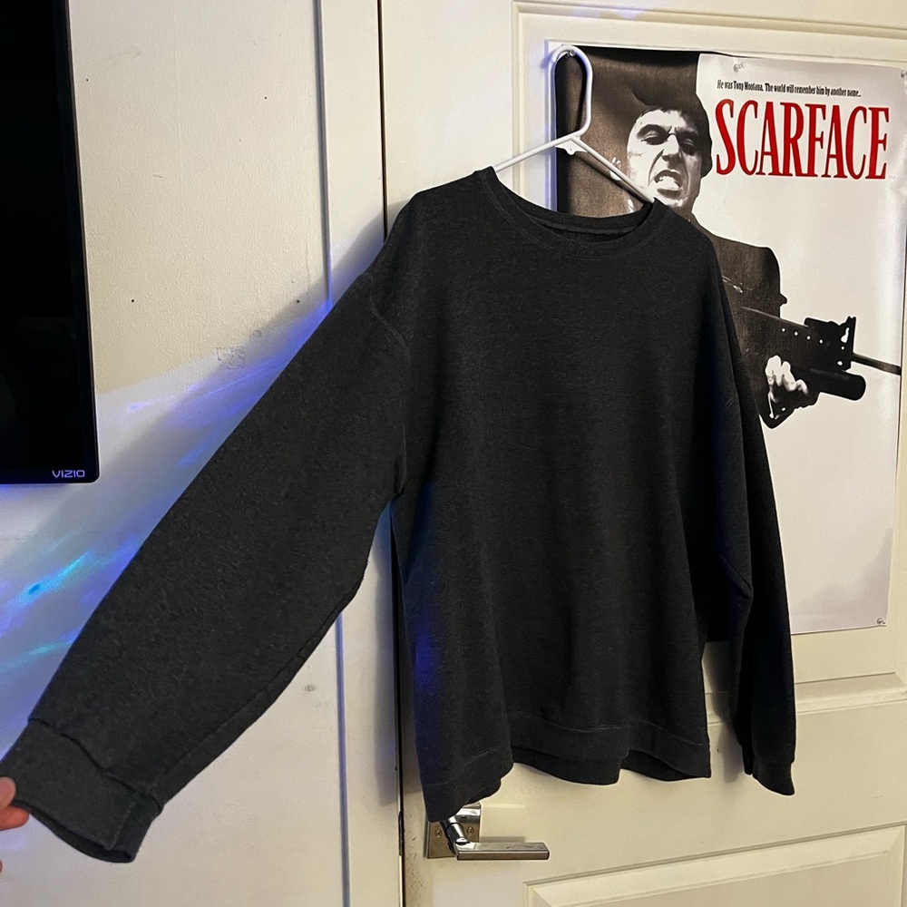 Grey Hanes Crewneck Men’s Large